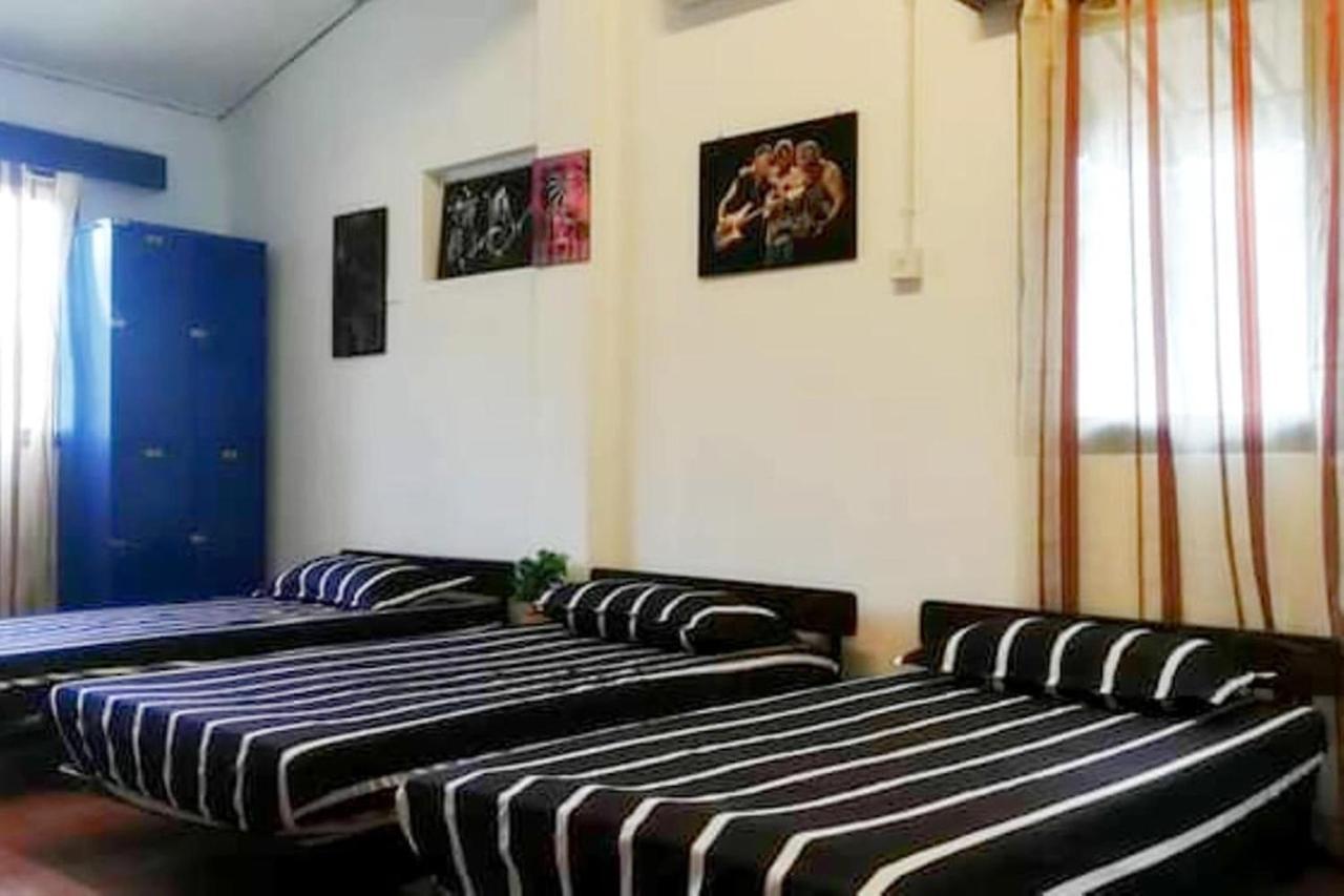 Bagan Pinang Guest House Port Dickson Kültér fotó